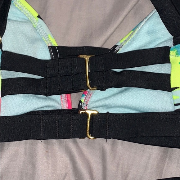 Neon floral print bikini - Picture 3 of 6